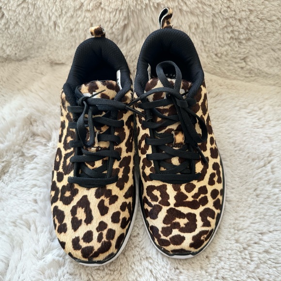APL Athletics Leopard Calf-hair Sneakers Size: 5.5. Excellent condition - Picture 5 of 10